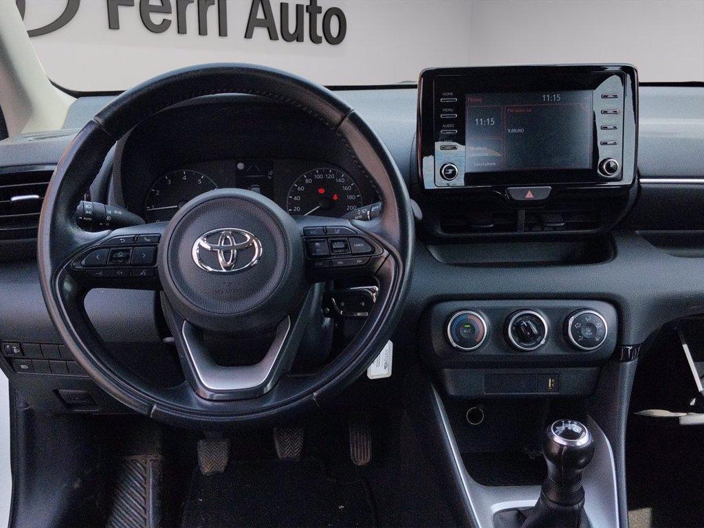 TOYOTA Yaris 1.0 active del 2023