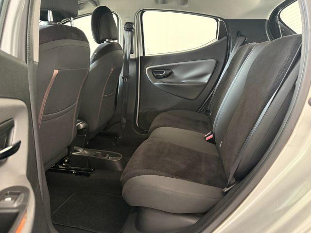 LANCIA Ypsilon 0.9 TwinAir 85 CV 5 porte S&S Silver
