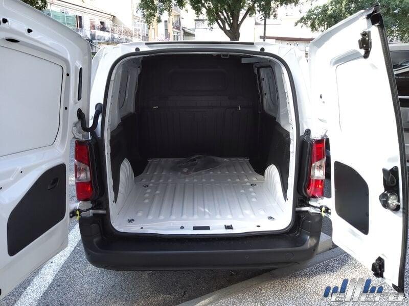 FIAT Doblò Dobl? Van M Ch1 1.5 Diesel 130cv Manual