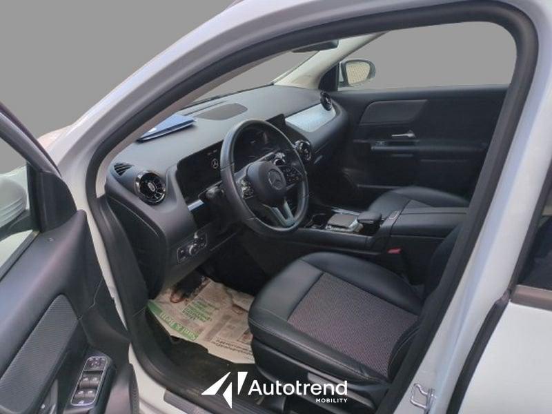 Mercedes-Benz GLA 180 d 116 CV Automatica NAVI LED Business Extra