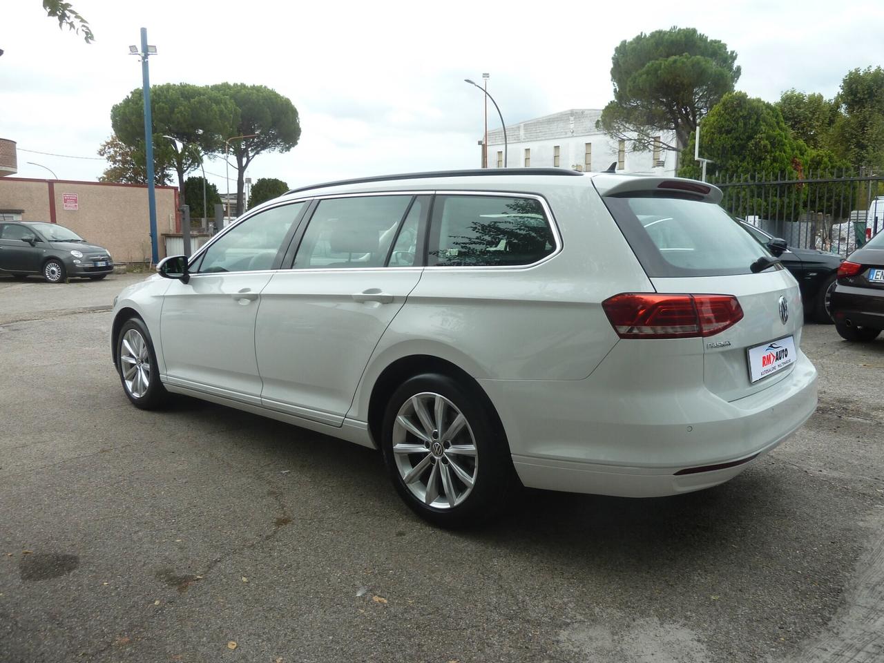 Volkswagen Passat Variant 1.6 TDI Business BlueMotion Technology
