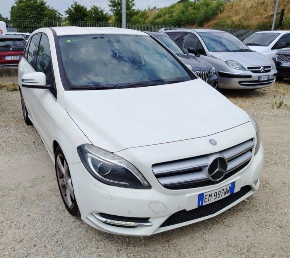Mercedes-benz A 180 CDI BlueEFFICIENCY Automatic Executive