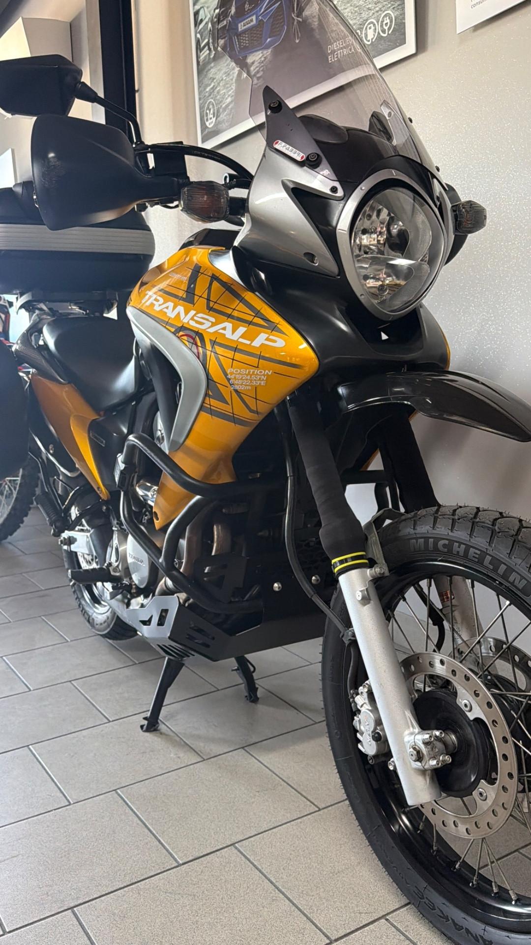 Honda Transalp XL 700 V