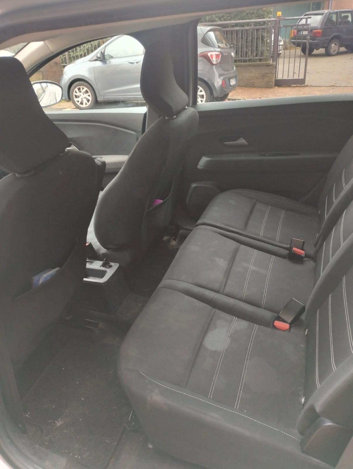 Dacia Jogger 1.0 TCe GPL 100 CV 7 posti Extreme Up