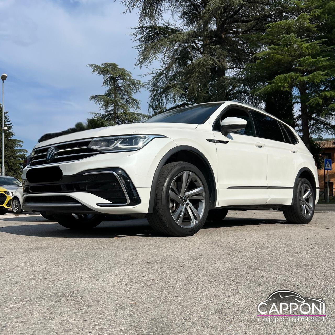 Volkswagen Tiguan Allspace 2.0 TDI 4MOTION R-Line TETTO