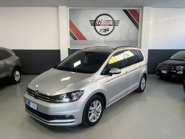 Volkswagen Touran 2.0 TDI 150 CV DSG Business BlueMotion Technology 5 POSTI