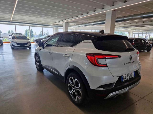 RENAULT Captur TCe 130 CV EDC FAP Initiale Paris