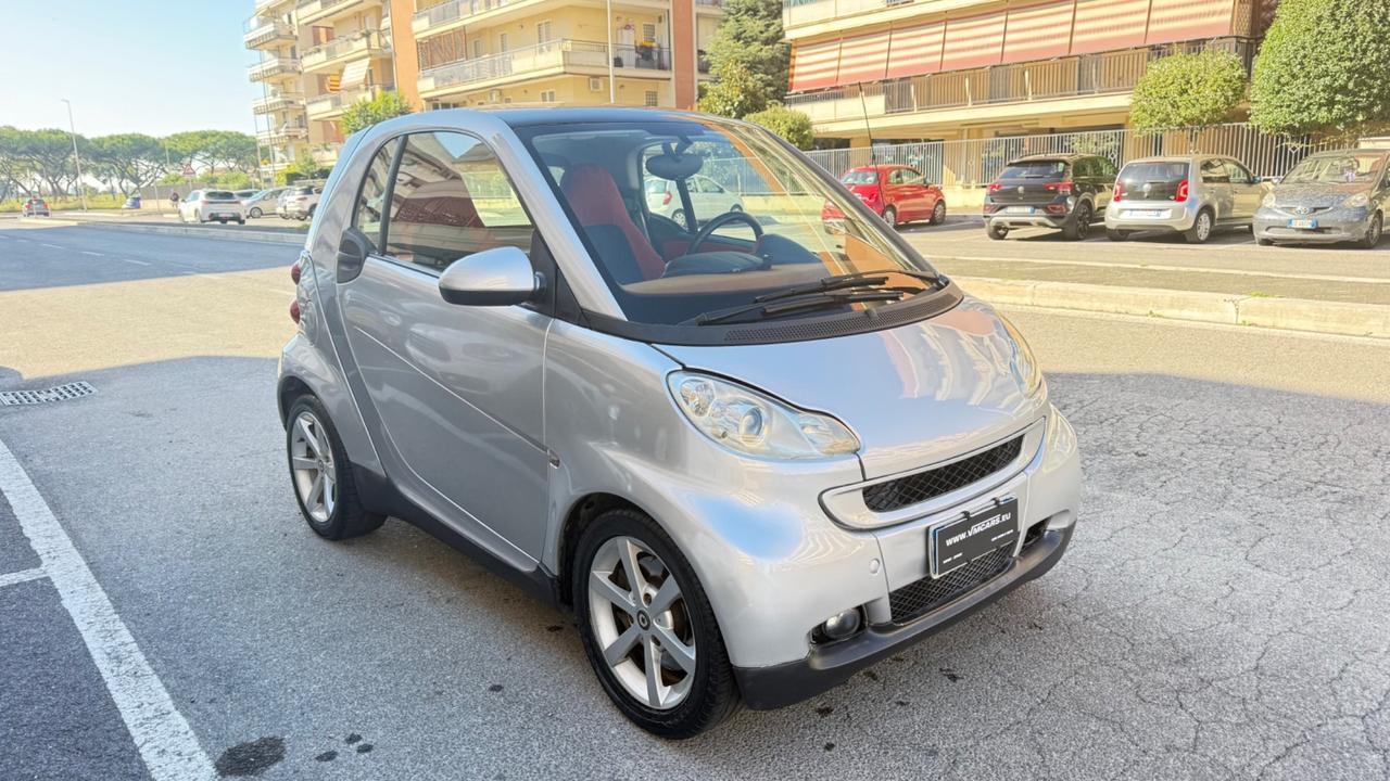 Smart ForTwo 1000 52 kW coupé passion LELED NAVI CERCHI 15