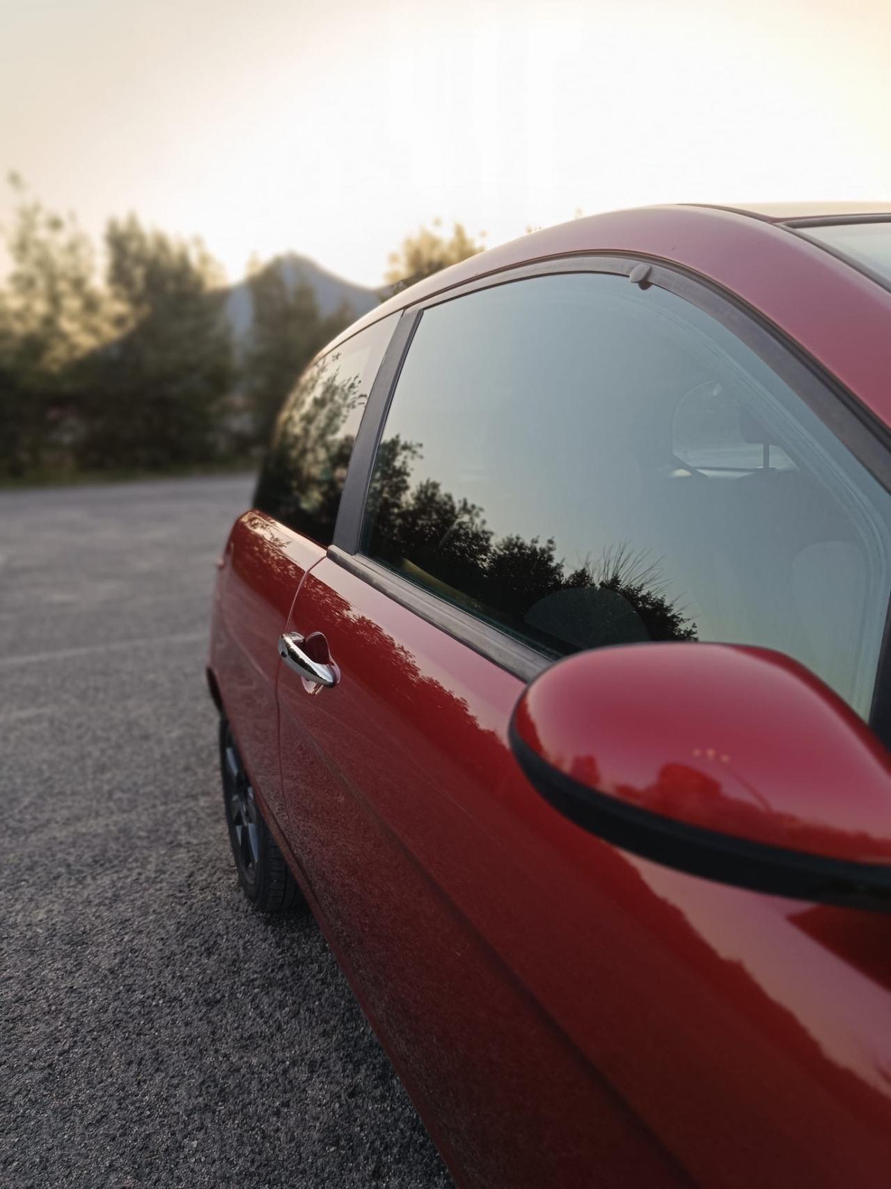 Lancia Ypsilon 1.3 Multijet 16V Platino