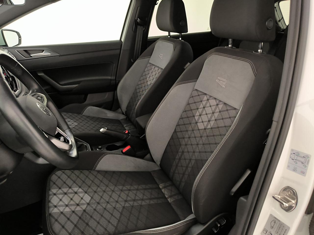 Volkswagen Polo 1.0 tsi r-line 95cv