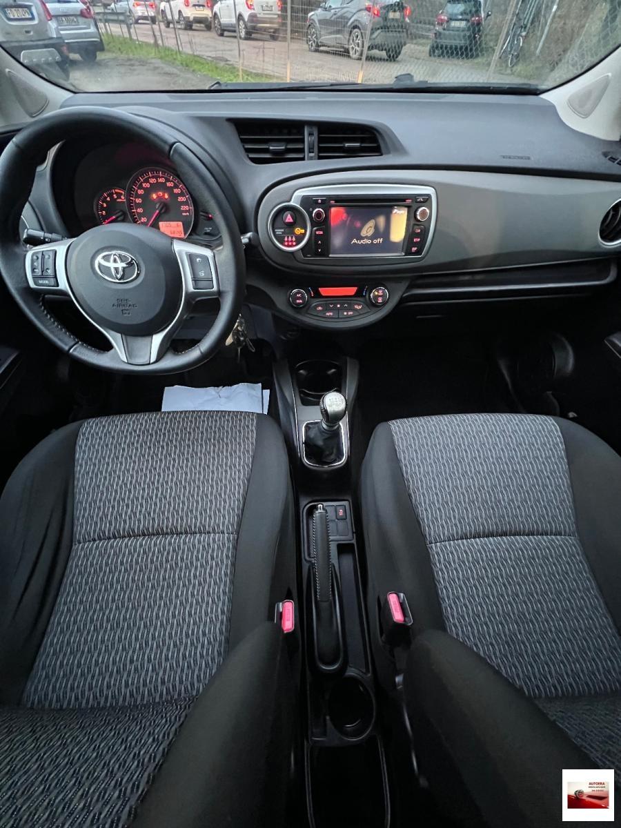 TOYOTA - Yaris - 1.4 D-4D 5p. Lounge