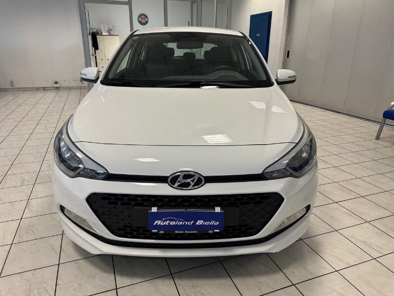 HYUNDAI i20 2ª serie i20 1.2 84 CV 5 porte Cla...