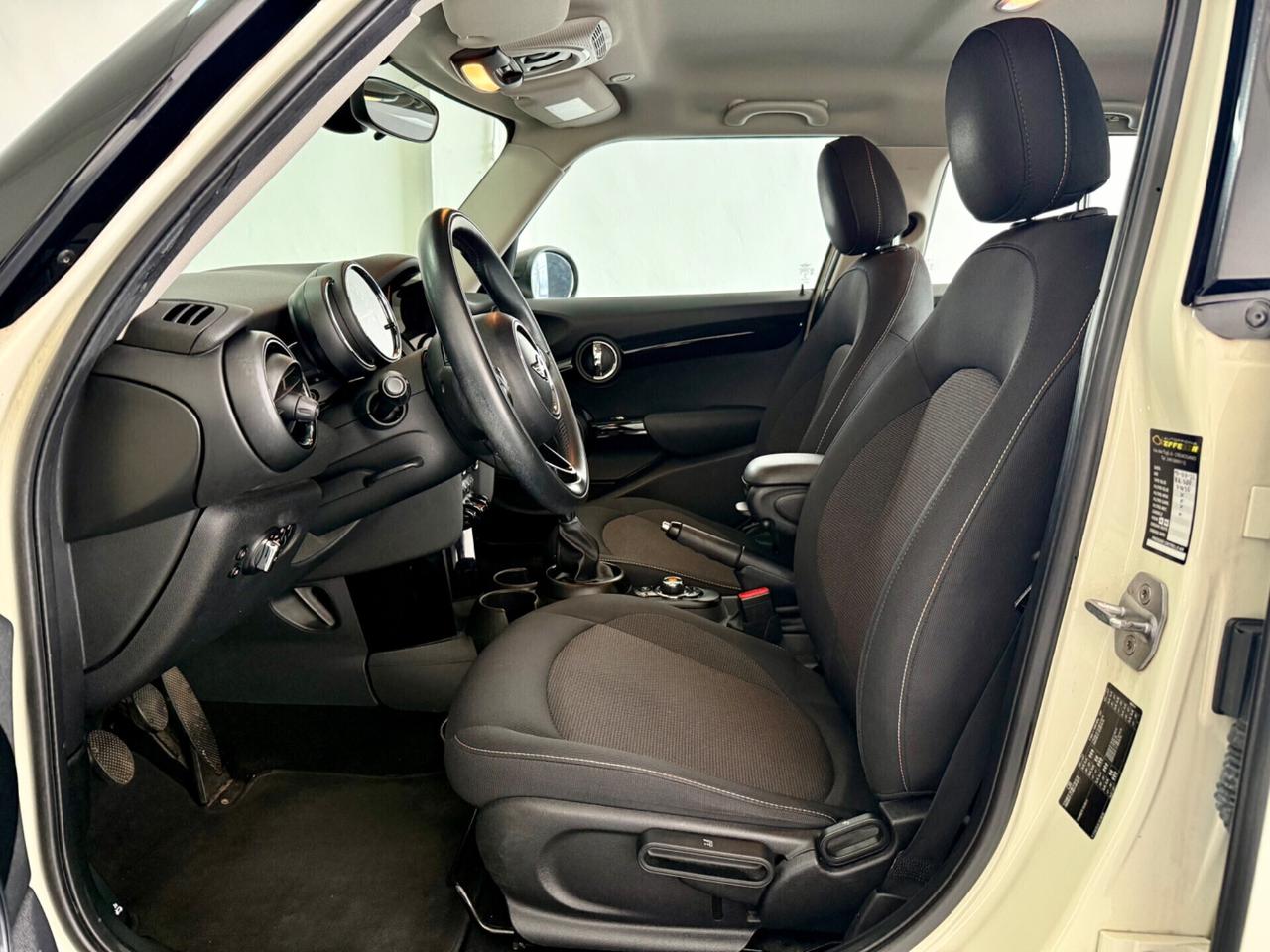 Mini 1.5 Cooper D 5 porte