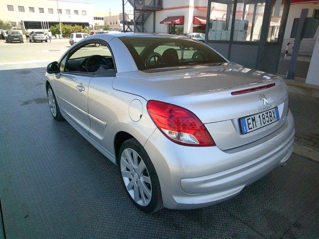 PEUGEOT 207 1.6 8V HDi 112CV CC Allure