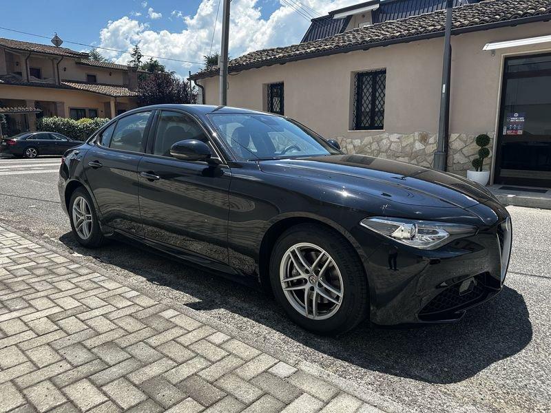 Alfa Romeo Giulia 2.2 Turbo AT8 160CV Business