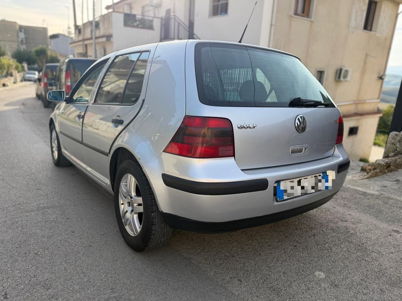Volkswagen Golf 1.9 TDI/101 CV cat 3p. Comfortline