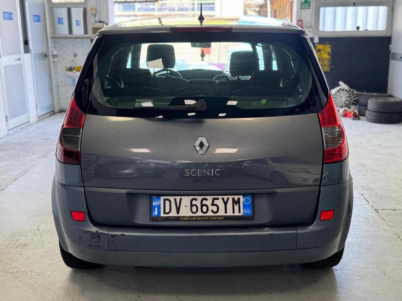 Renault Scenic Grand Scénic 1.5 dCi/105CV PlayStation Portable