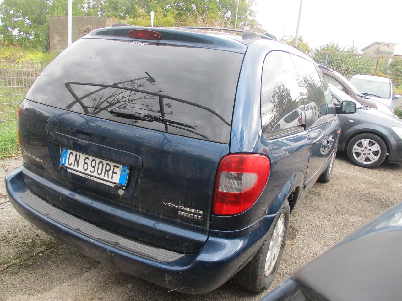 Chrysler Voyager 2.5 CRD cat LX Leather