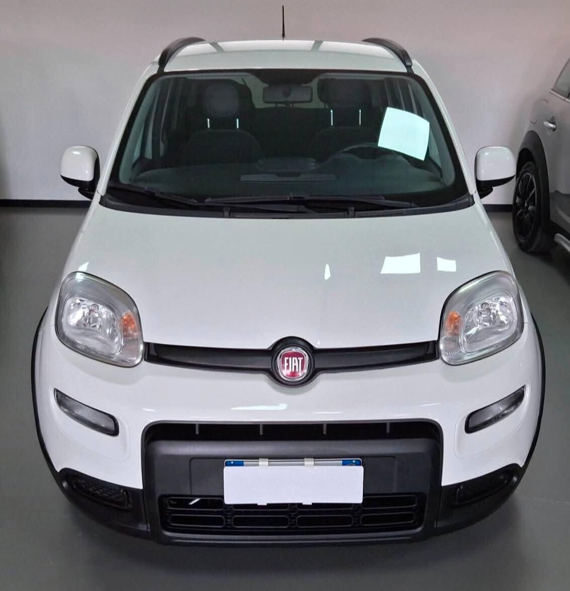 Fiat Panda 1.0 hybrid Vetri oscurati 5posti