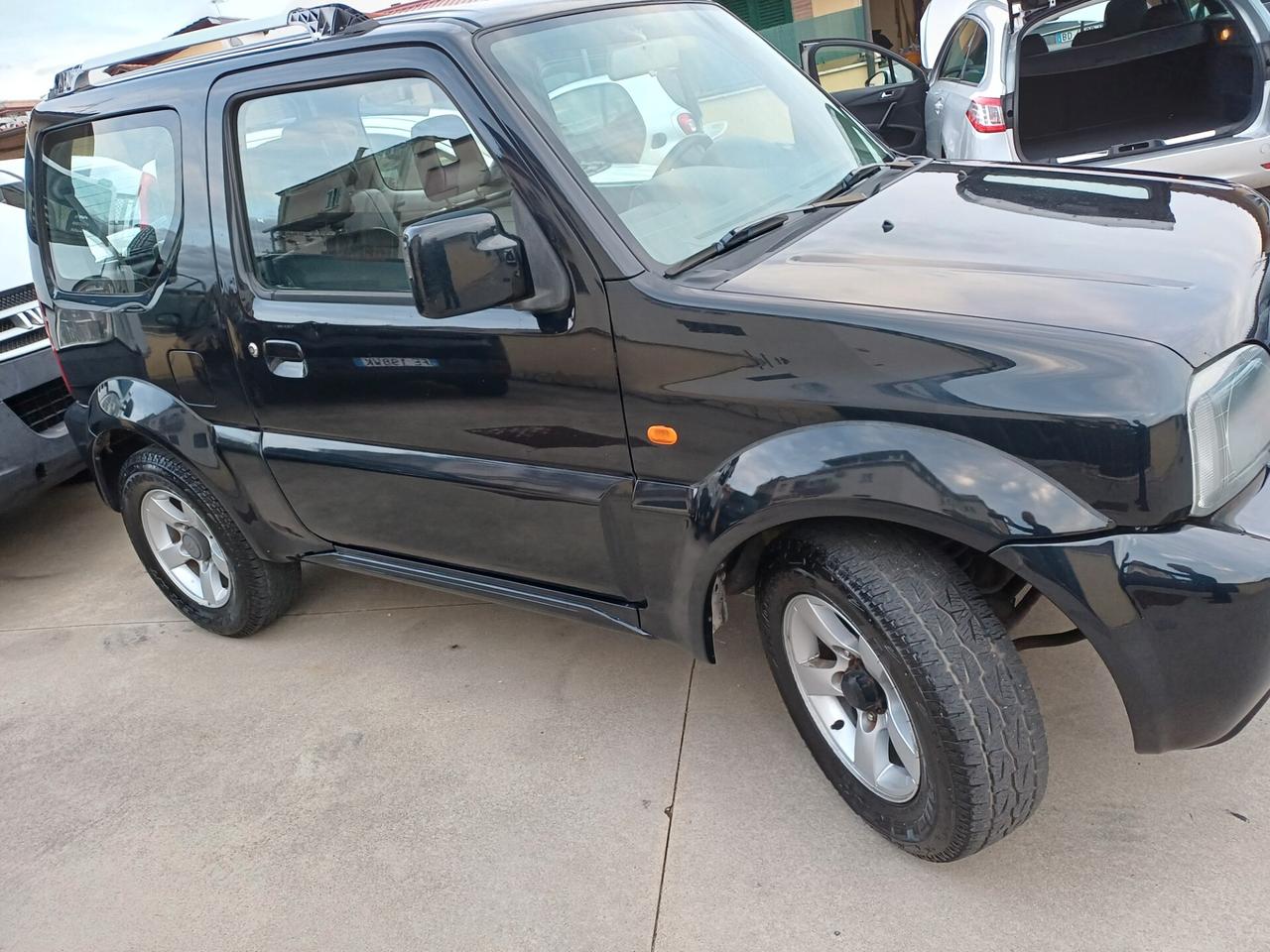 Suzuki Jimny 1.3i 16V cat 4WD JLX