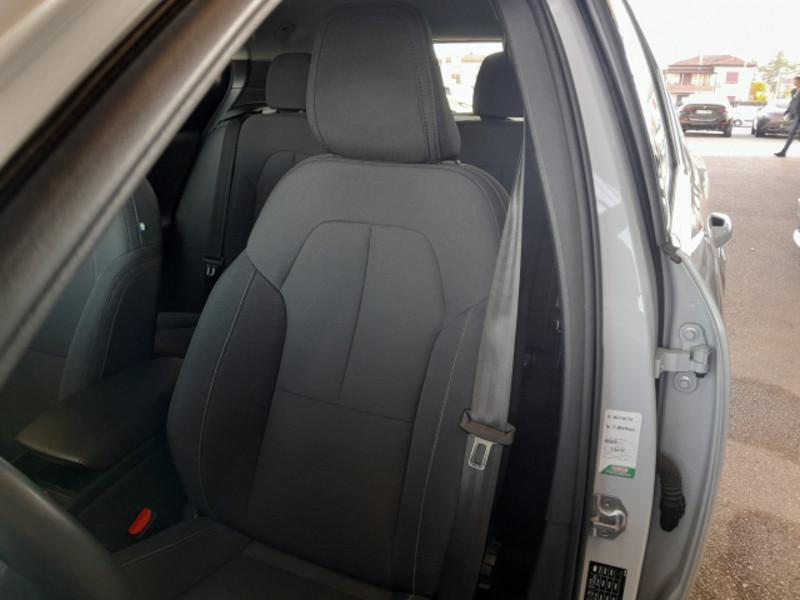 VOLVO XC40 T5 Plug-in Hybrid auto Recharge Inscription Expression