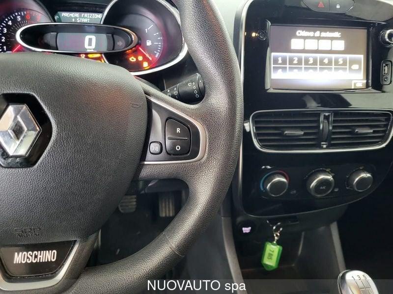 Renault Clio 0.9 TCE 75cv MOSCHINO LIFE