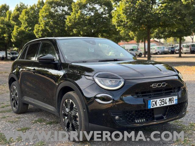 FIAT 600 Hybrid 100 CV DCT MHEV La Prima
