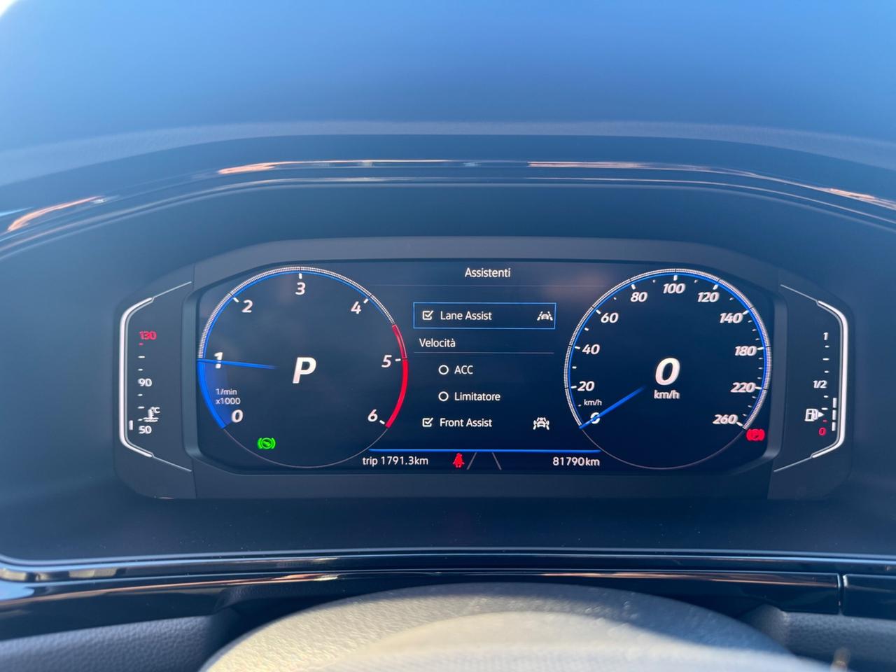 Volkswagen T-Roc 2.0 TDI SCR 150 CV DSG R-Line Full Black