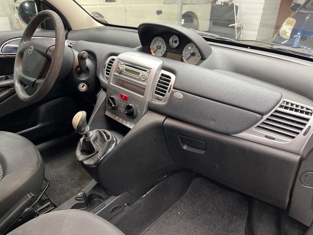 Lancia Ypsilon 1.2 Argento FINANZIABILE SENZA BUSTA PAGA