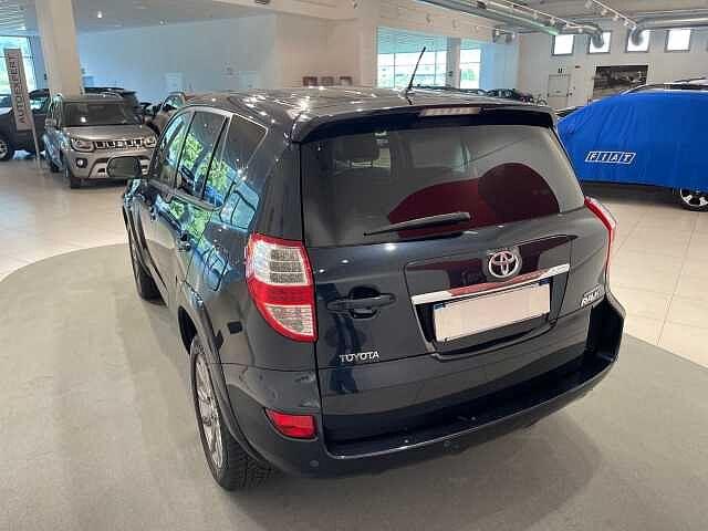 Toyota RAV4 2.2 D-CAT A/T 4WD Style