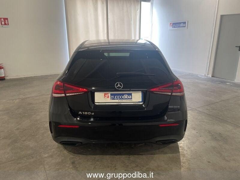 Mercedes-Benz Classe A - W177 2018 Diesel A 180 d Premium Night edition auto