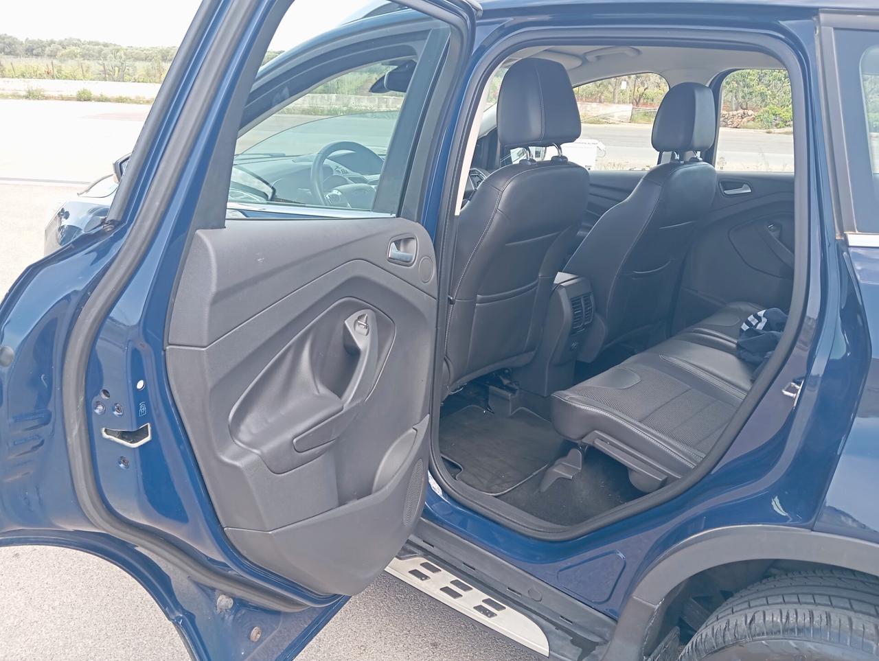 Ford Kuga 2.0 TDCI 115 CV 2WD Titanium