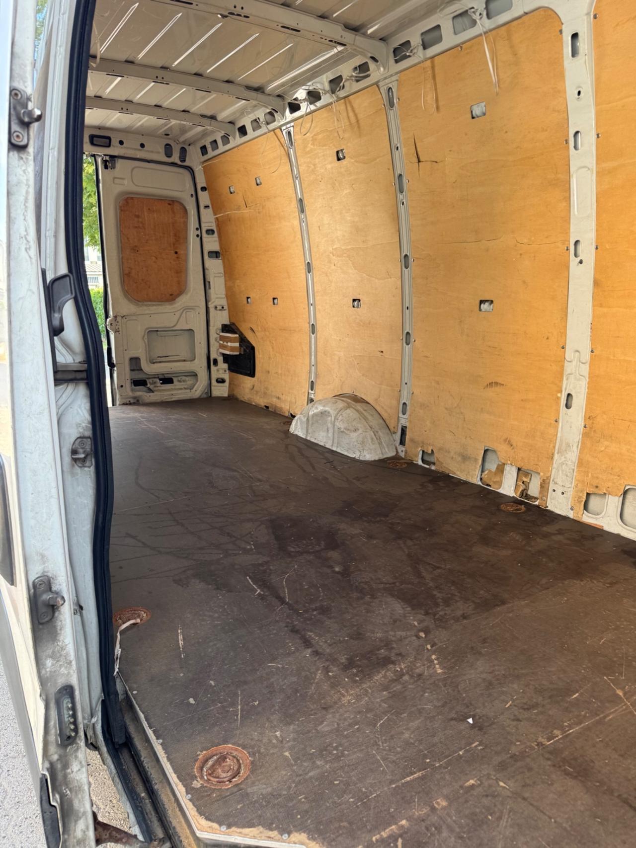 Iveco Daily 35-150 2.3 diesel 2016