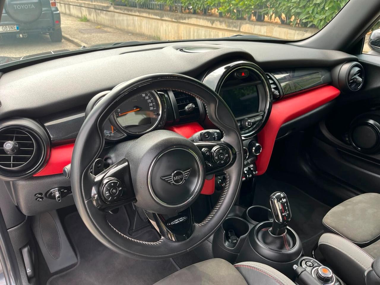 Mini 2.0 Cooper S 192CV Da VETRINA