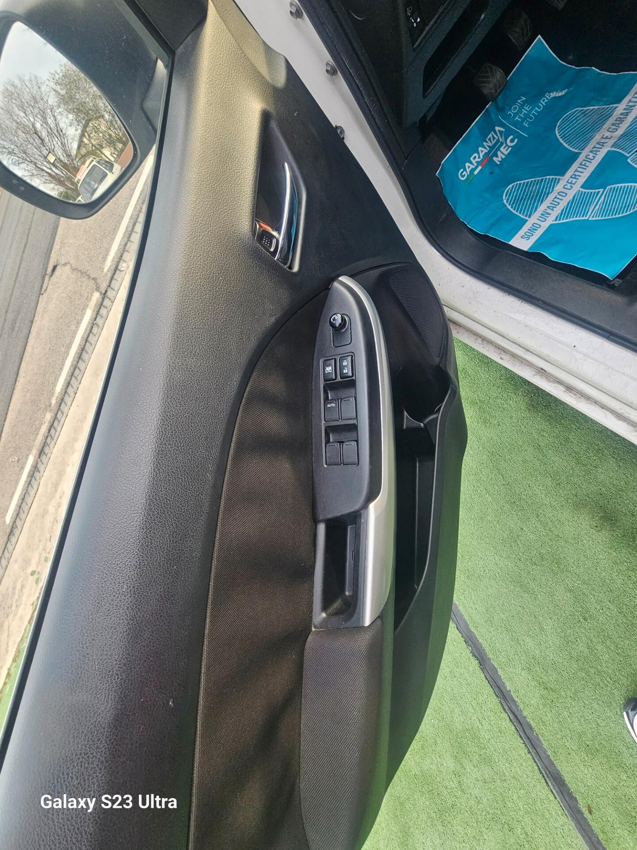 Suzuki Baleno 1.2 Hybrid B-Top