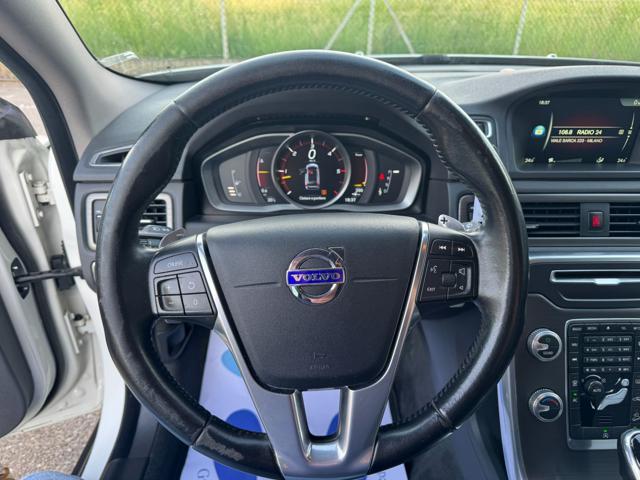 VOLVO XC70 D4 AWD Geartronic Summum 185CV
