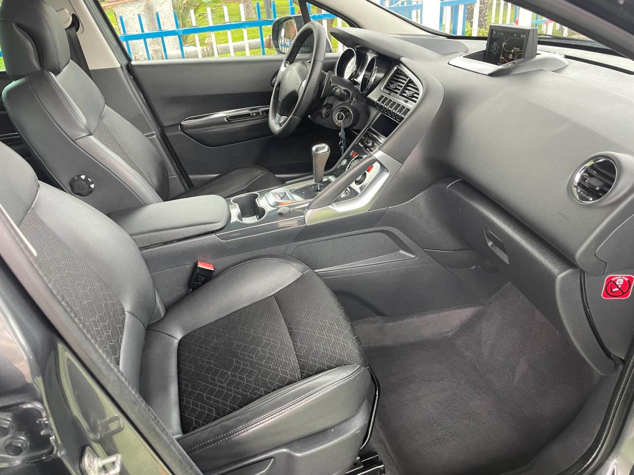 Peugeot 3008 BlueHDi 120 EAT6 S&S Allure