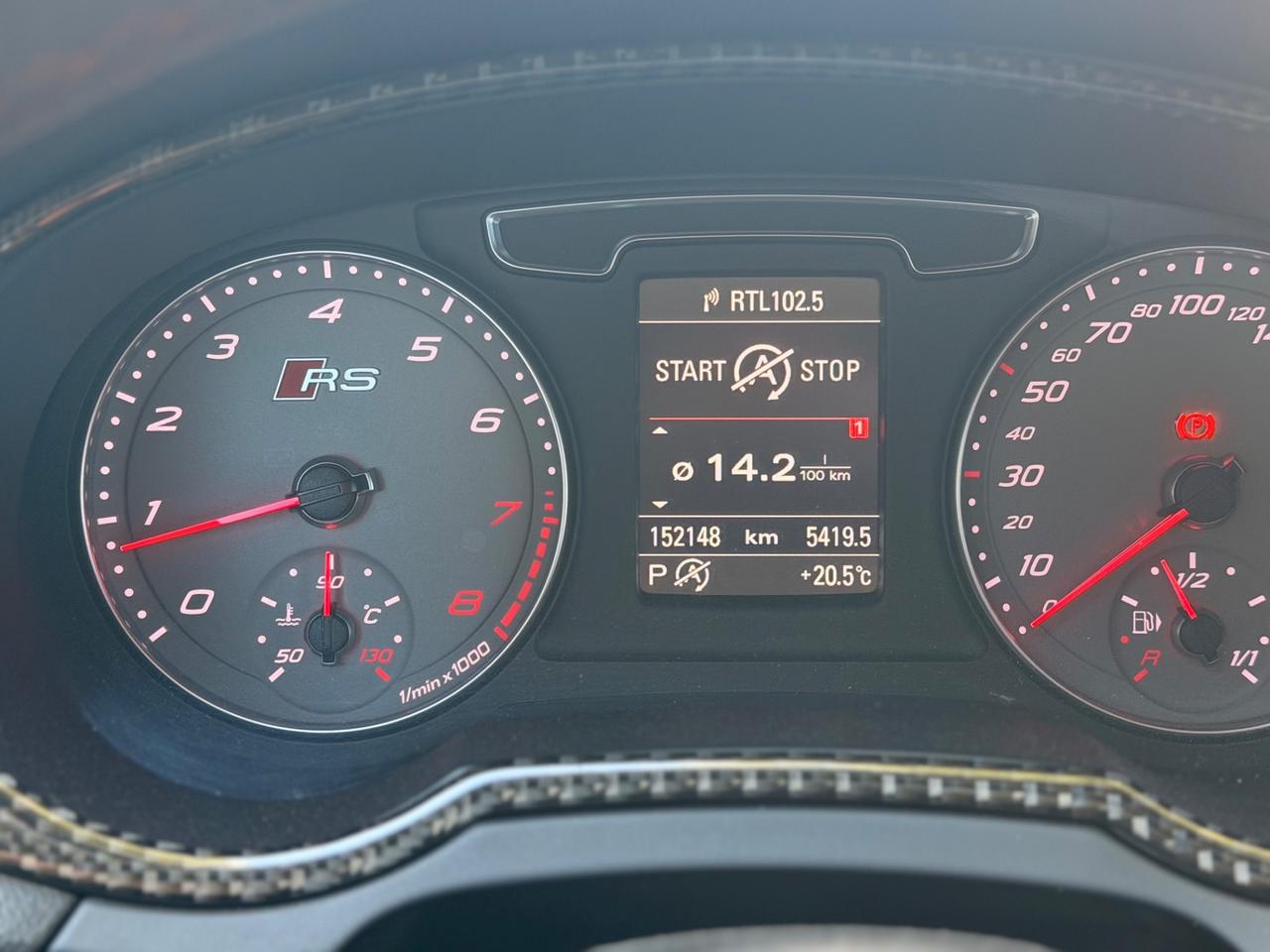 Audi Q3 RS 2.5 TFSI quattro S tronic performance