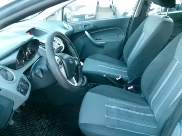 Ford Fiesta 1.4 5 porte Bz.- GPL Titanium