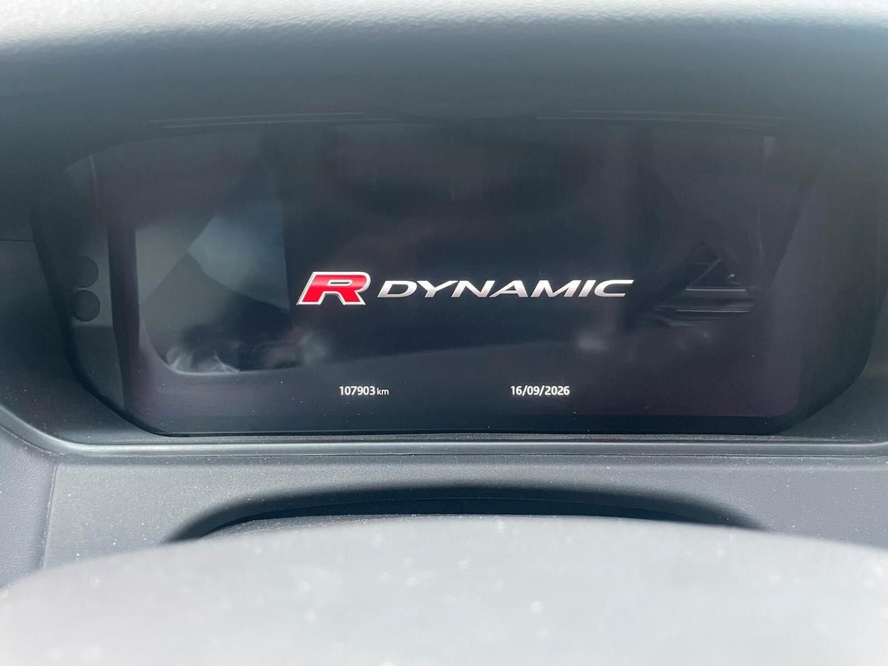 Land Rover Range Velar 2.0 Si4 300 CV R-Dynamic HSE