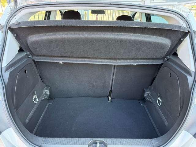 Opel Corsa Corsa V 2015 5p 1.2 b-Color