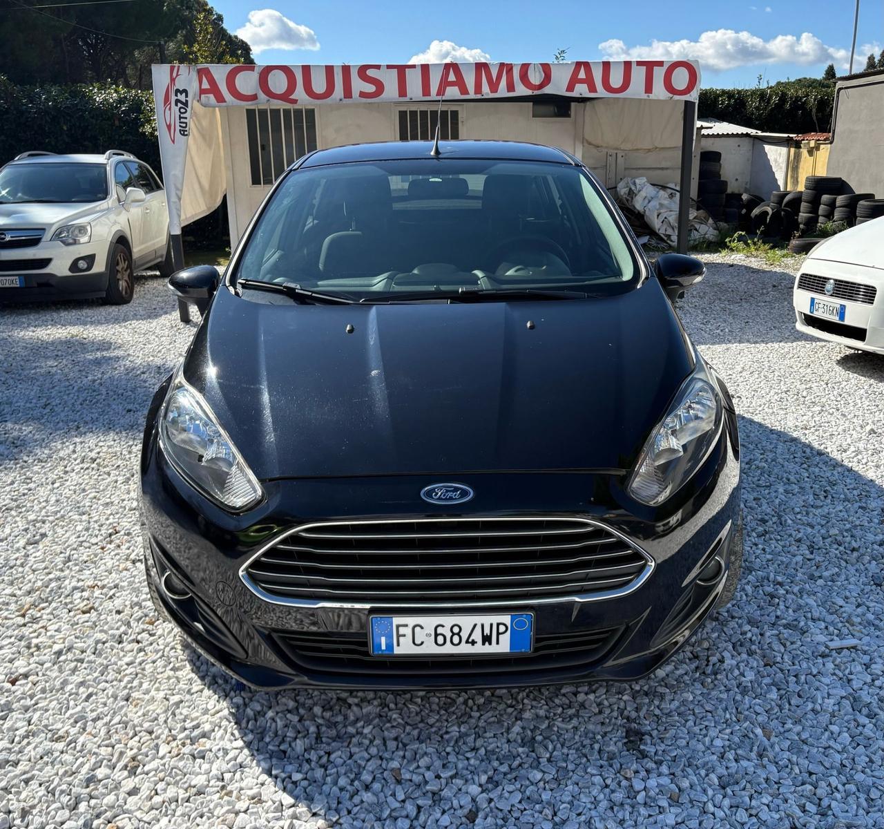 Ford Fiesta 1.2 60CV 5 porte Titanium Ok Neopatentati