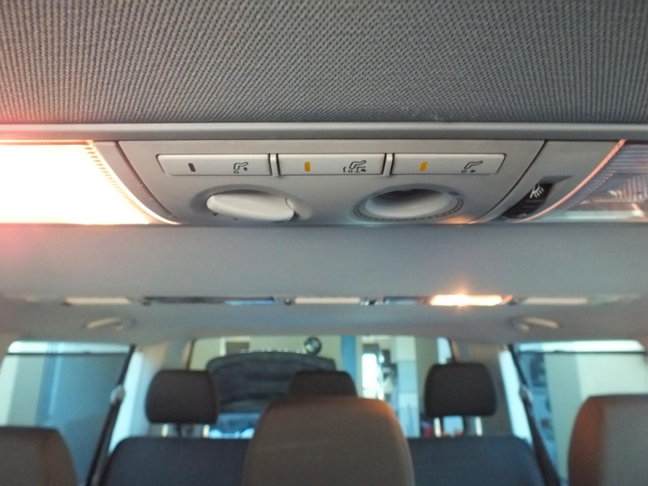 VW CARAVELLE T-5 2.0 TDI 102 CV -9-POSTI