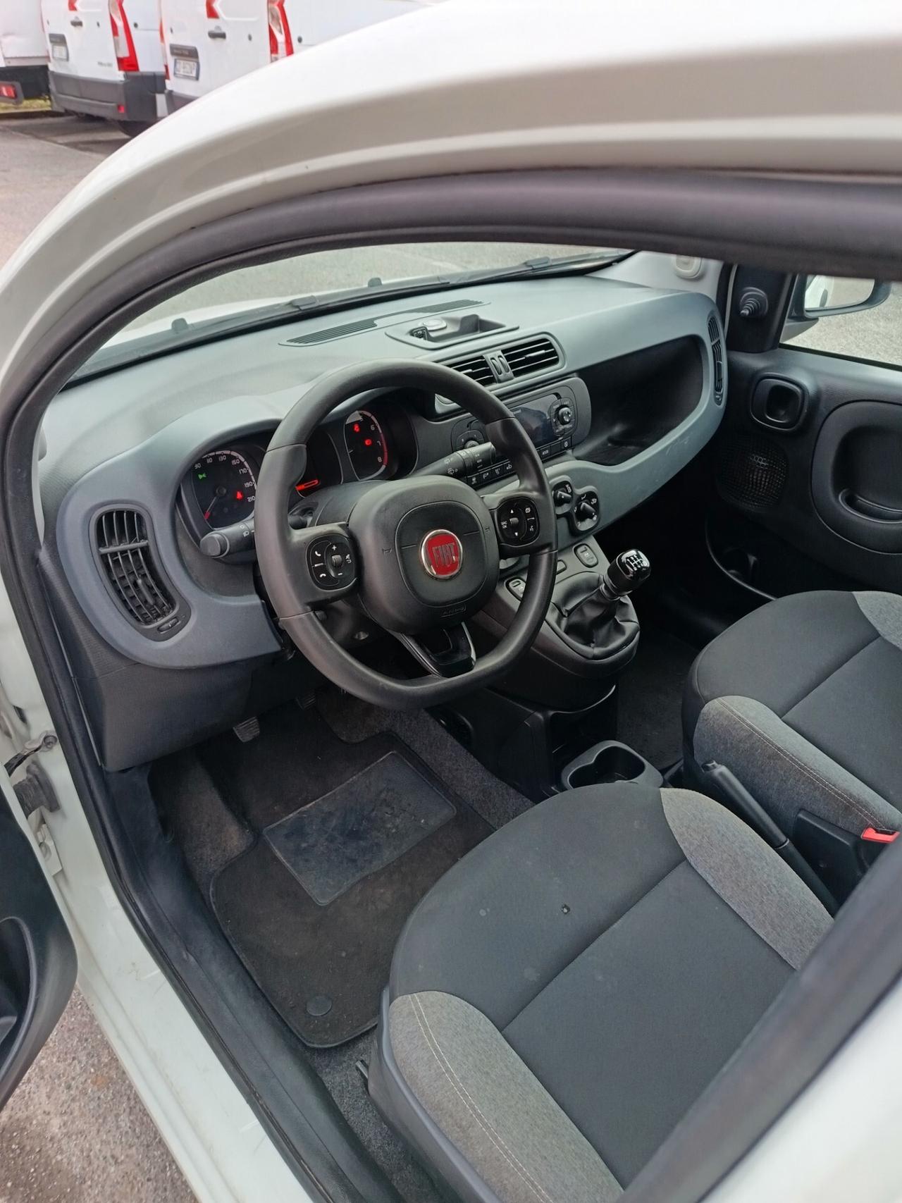 Fiat Panda 1.0 GSE S&S Hybrid Pop Van 2 posti