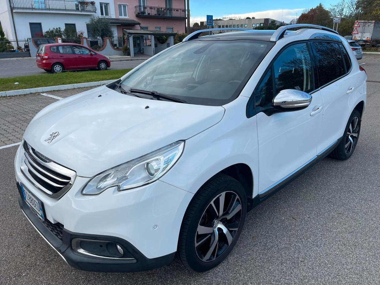 Peugeot 2008 PureTech Turbo 110 S&S Black Matt