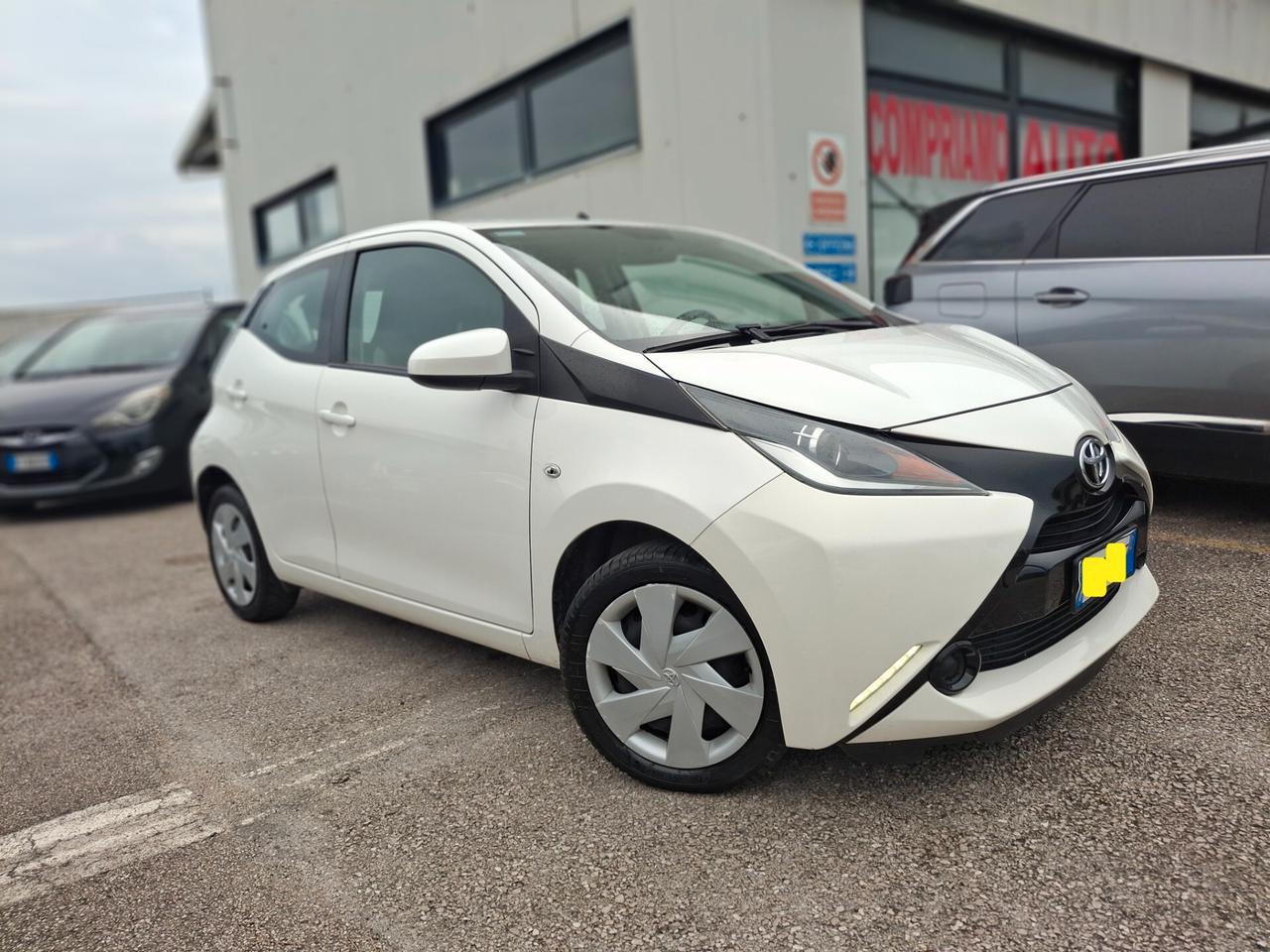 Toyota Aygo 1.0 , 5 porte , AUTOMATICA
