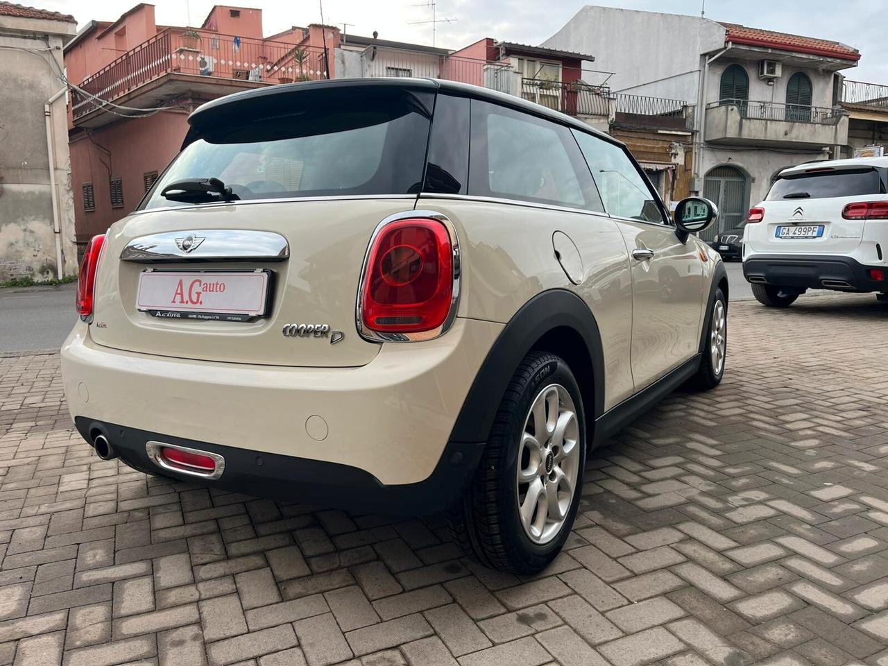 Mini 1.5 Cooper D 115cv