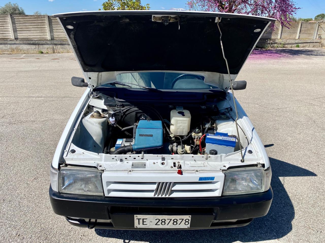 Fiat Uno 60 5 porte SX. SCIONERI