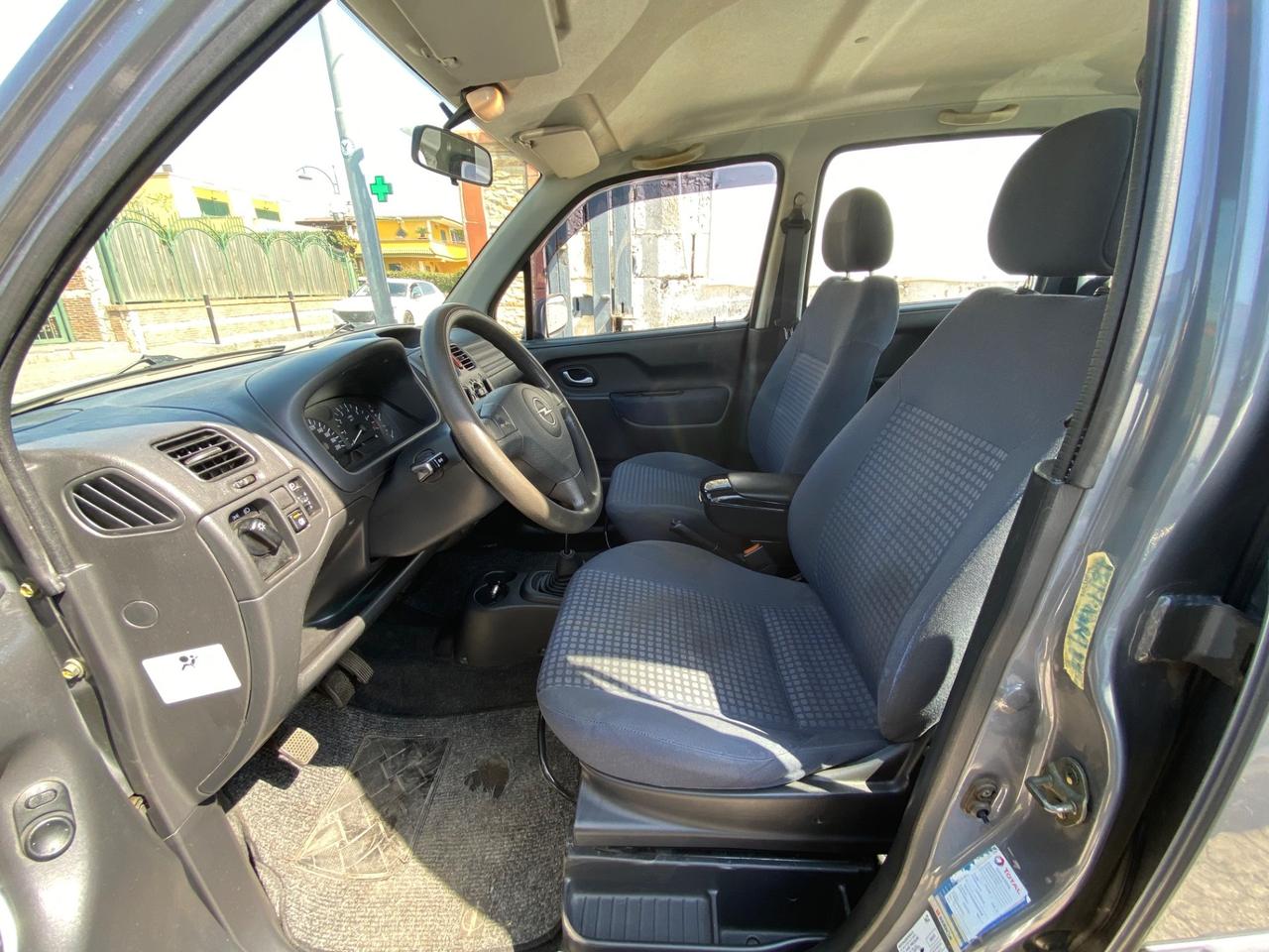 Opel Agila 1.2 16V Fashion Line