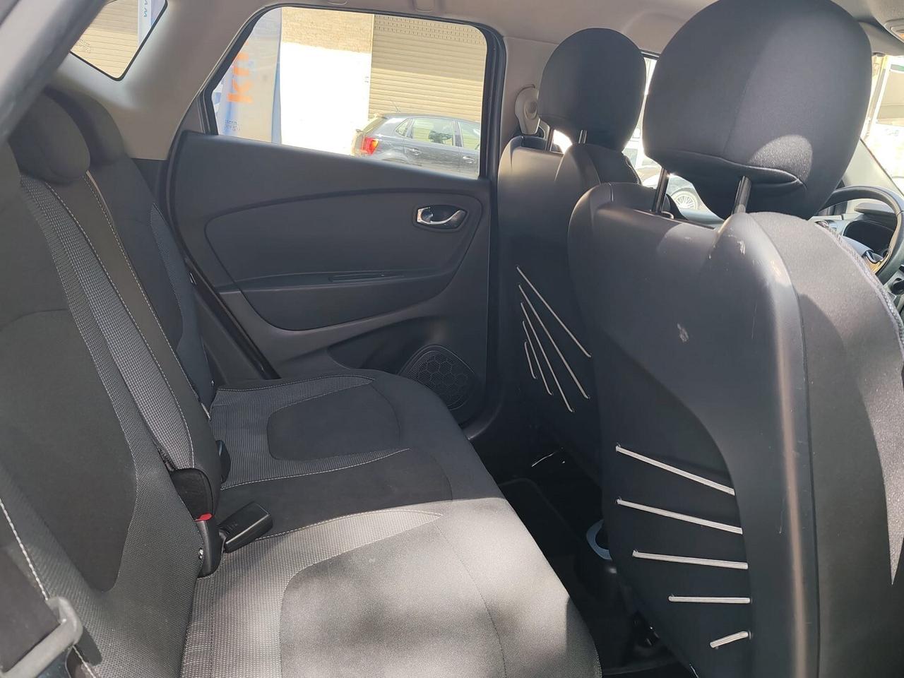 REANULT CAPTUR 1.5 DCi 90CV ZEN + NAVY